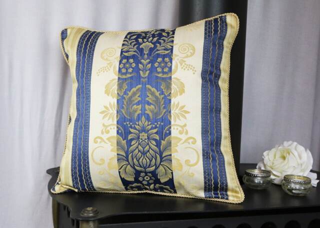 Louis Cushion Cover - image 1