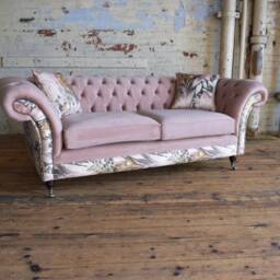 Handmade 3 Seater Dusty Pink Velvet Fabric Chesterfield Sofa - Contrasting Chic Floral Patterned - thumbnail 3