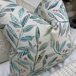 Leaf Design Cushion Cover, Green Pillow Cover , Torquay Cotton Linen Fabric, Spring/Countryside Home Voyage Pomegranate - thumbnail 3