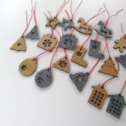 Rustic Elegance Handcrafted Wooden & Felt Christmas Decorations, Charming, Hanging Ornaments, Trees, Branch Accents - thumbnail 4