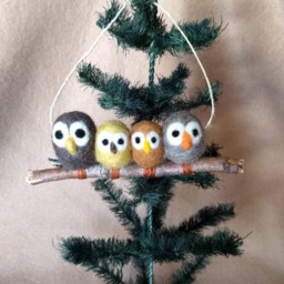 Owl Family Ornament Or Wall Hanging - Custom - thumbnail 2