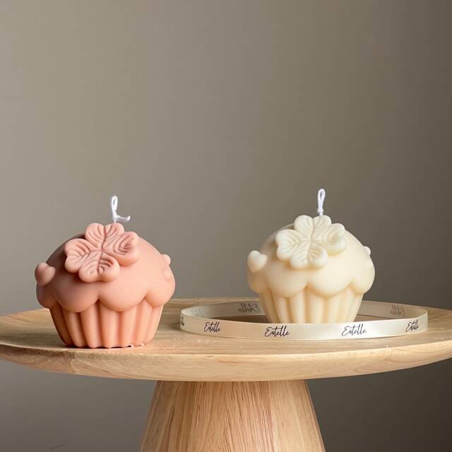 Handmade Cupcake Soy Candle - Home Decor - image 1