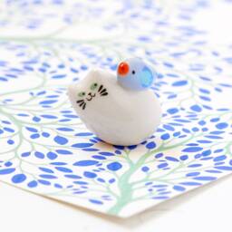 Hummingbird Cat/Ceramic Sculpture - thumbnail 2