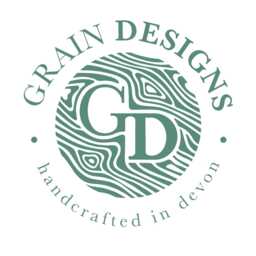 Engraved Oak Children's Step Stool Custom Wooden Kitchen - thumbnail 4