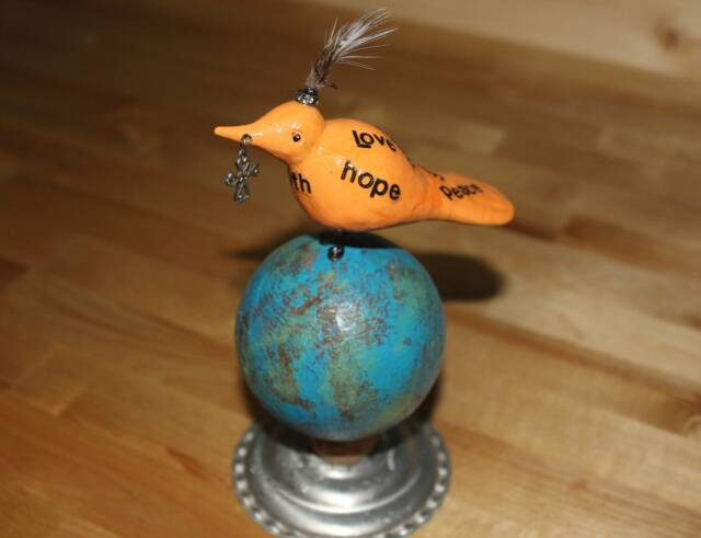 Bird Sculpture/Bird Of Hope - image 1