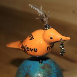 Bird Sculpture/Bird Of Hope - thumbnail 2