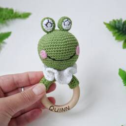 Frog Baby Toy On Wood Ring, Baby First Toy, Greenery Shower Gift, Custom Mom To Be Congrats Present, Knitted Frog - thumbnail 3