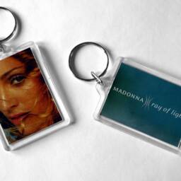 "Madonna ""Ray Of Light" - thumbnail 4