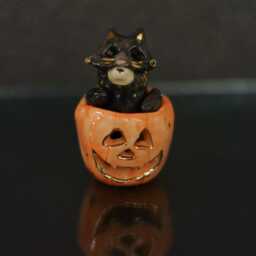 Ceramic Pumpkin Bear Cat Figurine, Bear Totem, Handmade Ceramic, Animal Ceramic Halloween Figurine - thumbnail 1
