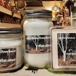 White Birch Soy Candle Woodsy Outdoor Scent, Hand-Poured in Maine - thumbnail 4