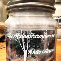 White Birch Soy Candle Woodsy Outdoor Scent, Hand-Poured in Maine - thumbnail 2