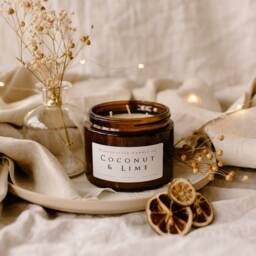 Coconut & Lime Luxury Amber Glass Candle. Soy Wax, Handmade, Vegan, Eco Friendly - thumbnail 2