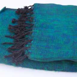 Handwoven Yak Wool Blanket Large Travel Shawl, Meditation Wrap - thumbnail 3