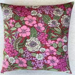 "Pat Albeck Vintage Fabric Cushion ""Boscombe" - thumbnail 2