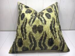 Ikat Velvet Pillow Cover - 24x24, Handwoven Silk Accent - thumbnail 1