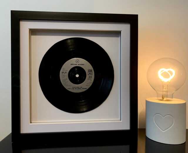 Bryan Adams - Everything I Do Do It For You Framed 7 Inch Vinyl Record Music Wall Art Gift - image 1