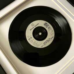 Bryan Adams - Everything I Do Do It For You Framed 7 Inch Vinyl Record Music Wall Art Gift - thumbnail 2