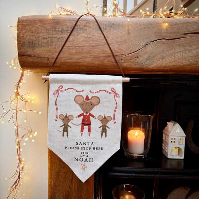 Personalised Santa Stop Here Mouse Wall Hanging - image 1
