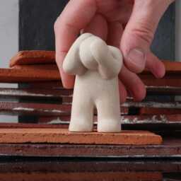 Mental Pain - Expressive Ceramic Figurine For Sandplay & Counseling - thumbnail 4