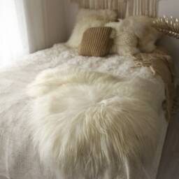 On Sale White Sheepskin - Icelandic Real Rug Rug- Shaggy Chair Cover Home Decor White - thumbnail 2