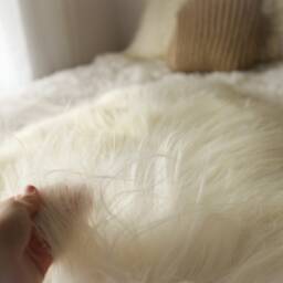 On Sale White Sheepskin - Icelandic Real Rug Rug- Shaggy Chair Cover Home Decor White - thumbnail 4
