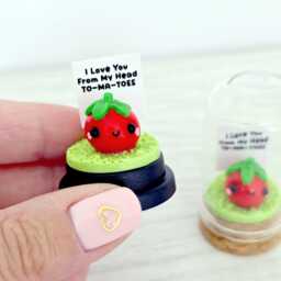 "Kawaii Tomato Desk Dome - "
