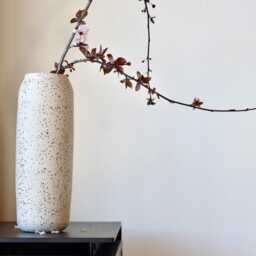 Handmade Speckled Stoneware Vase Japandi Ikebana Pottery, Table Centerpiece Vase - thumbnail 2