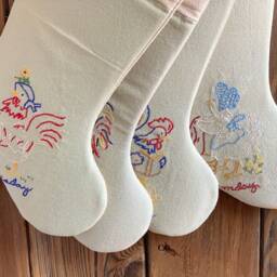 Vintage Linen Christmas Stocking - Chicken/Hens & Roosters Farmhouse Embroidered Upcycled - thumbnail 3