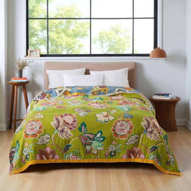 Floral Cotton Gauze Bedspread Lightweight Reversible Summer Throw Blanket - image 1