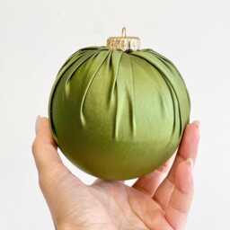 Handmade Emerald Green Satin Christmas Ornament - thumbnail 3