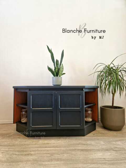 Tv/Media Stand With Shelves & Cabinet Doors in Railings Grey, By Nathan - image 1
