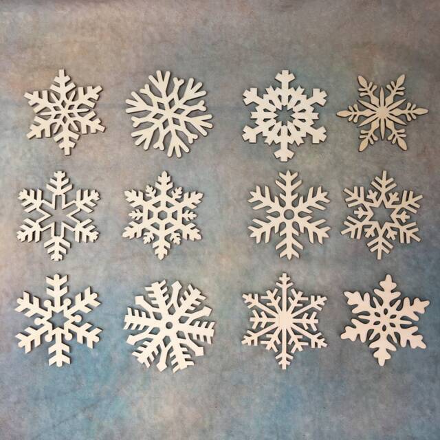 Set Of 12 Snowflakes New Wooden Christmas Ornaments Plywood Blank Shapes Craft Embellishment Festive Home Decoration Sn5 - image 1