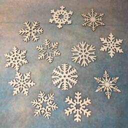Set Of 12 Snowflakes New Wooden Christmas Ornaments Plywood Blank Shapes Craft Embellishment Festive Home Decoration Sn5 - thumbnail 2