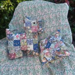 Scatter Cushion, William Morris Unique Patchwork Decorative Pillow - thumbnail 4