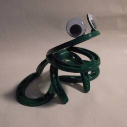 Horseshoe Frog Garden Art Recycled Metal Toad Decor - thumbnail 2