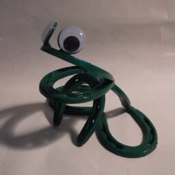 Horseshoe Frog Garden Art Recycled Metal Toad Decor - thumbnail 3