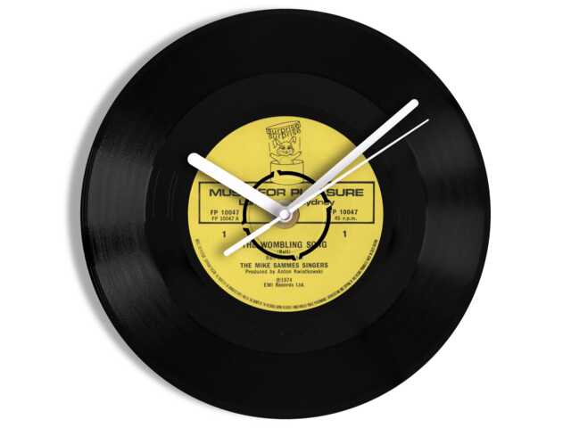 "The Wombles ""The Wombling Song"" 7" - image 1