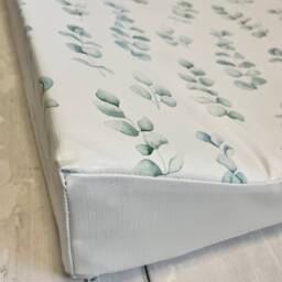 Eucalyptus Wedge Changing Mat, Baby Change Mat, Anti Roll Mat - thumbnail 4