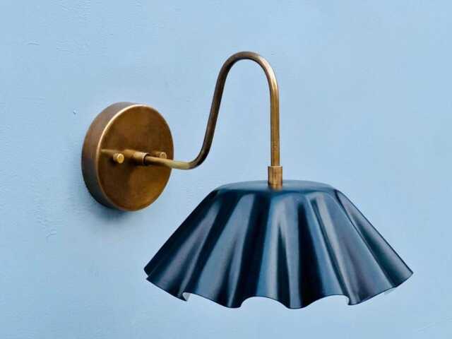 Mid Century Metal Shade Wall Sconce, Brass Arm, Vintage Style Lighting Modern Lamp - image 1