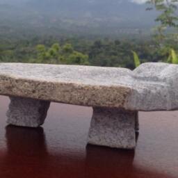 Borucan Indian Stone Metate, Grinding Sculpture, Authentic, Historical, Limited - thumbnail 2