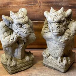 Stone Garden Large Pair Of Gargoyle Gremlin Pillar Cap Statue Ornament - thumbnail 2