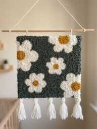 Daisy Punch Needle Wall Hanging, Floral Fiber Art, Boho Nursery Decor - thumbnail 1