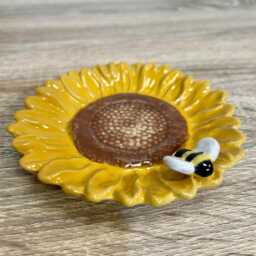 Small Ceramic Sunflower Decorative Dish Ornament/Flower Plate Decor Home Living - thumbnail 2