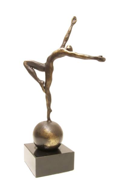 Elegance Bronze Sculpture