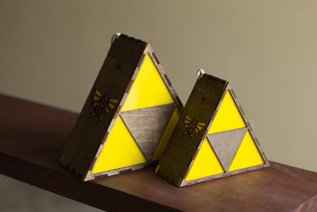 Zelda Triforce Lamp Mini - Hyrule Logo - image 1