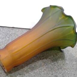 Lily Lamp Shade Amber, Green Art Glass Lilly Table Lamp Replacement Large - thumbnail 2