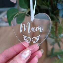Mother's Day Gift - Acrylic Heart - Personalised Decoration Wings Christmas Babyloss Loss Of Mum Ornament - thumbnail 2