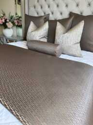 Bronze Copper Bed Runner, Comforter For Double -King Size Bed, Bedding Throw, Custom Luxury Bedroom Accessories Astrid