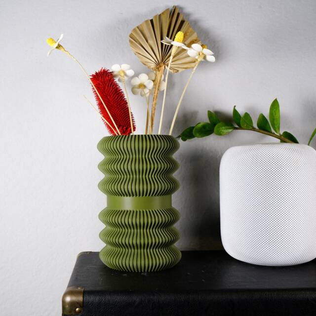 Bandes Vase, Modern 3D Printed Ridged Eco Dried Flower Holder, Matte Green Deco Vase - image 1