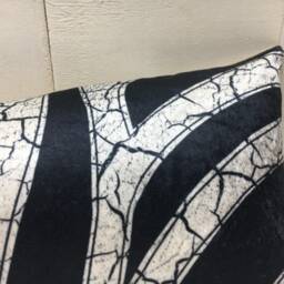 Handwoven Ikat Lumbar Pillow Cover, Silk & Cotton, 10x24 - thumbnail 2